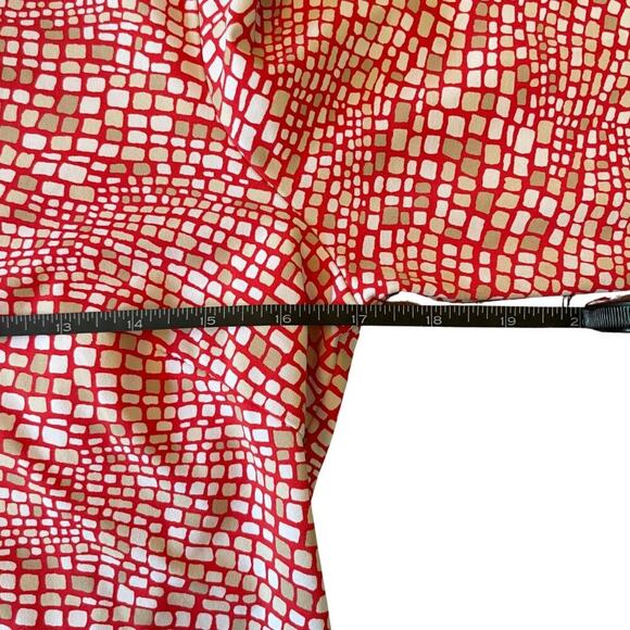 J.McLaughlin Geometric Print Tunic Top Red White Size Small 747E - Picture 7 of 9
